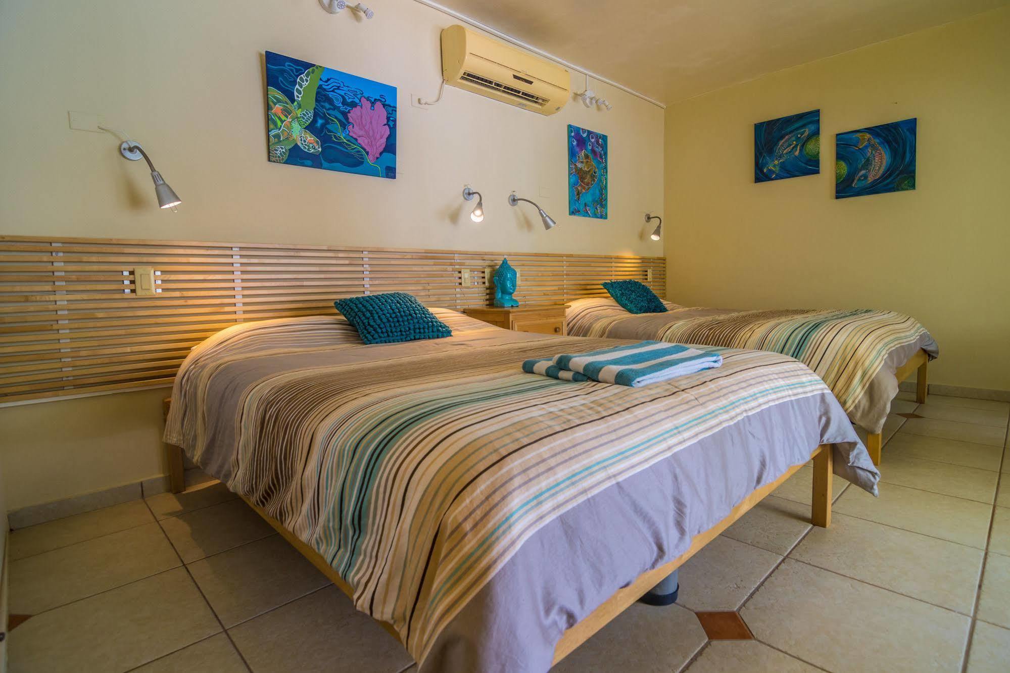 Coral Paradise Resort Hato Exterior photo